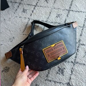 SOLD! Louis Vuitton Discovery Bum Bag M45220 Monogram Eclipse Body Waist Pouch